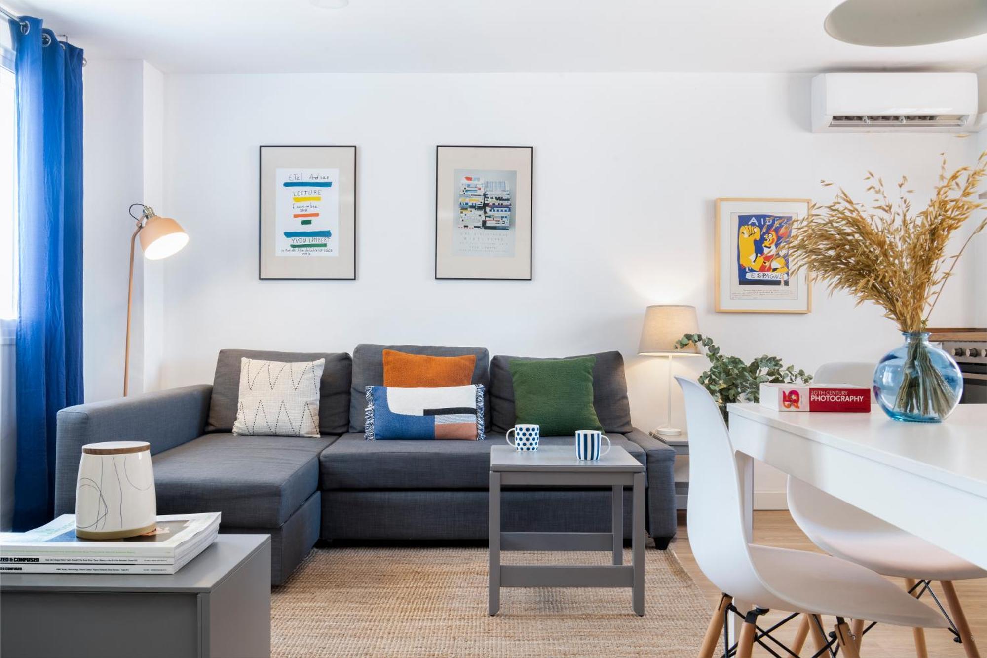 Bright House Relax & Chill Out Apartment Севиля Екстериор снимка