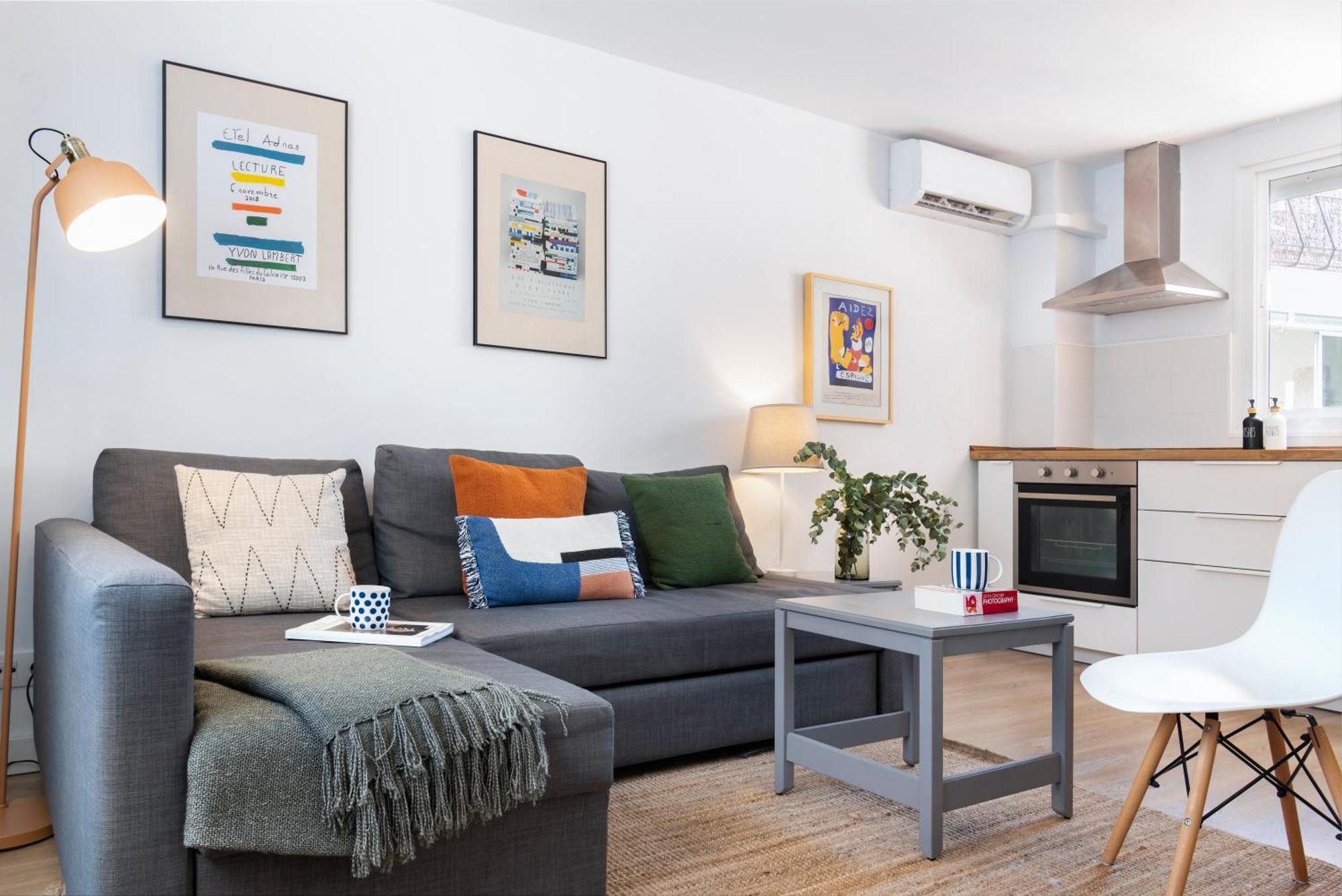 Bright House Relax & Chill Out Apartment Севиля Екстериор снимка